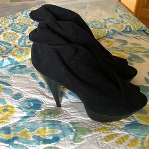 Black Faux Suede Heel.